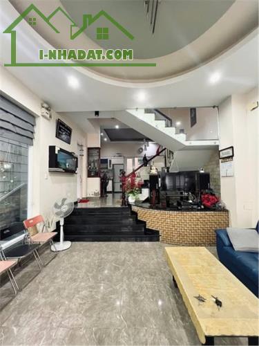 BÁN NHÀ HẺM XE HƠI NHỰA - 4 TẦNG BTCT - 5PN - 6WC - 84M2-THÔNG SỐ VÀNG NGANG KHỦNG (6x14