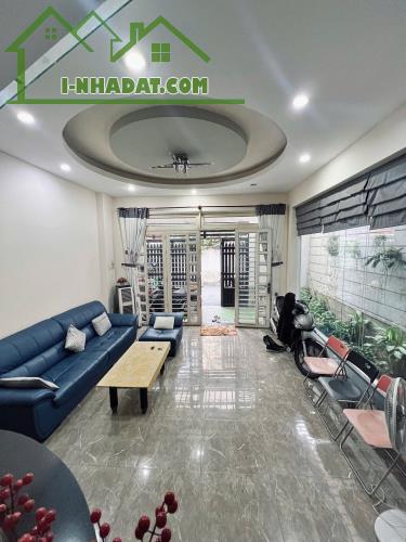BÁN NHÀ HẺM XE HƠI NHỰA - 4 TẦNG BTCT - 5PN - 6WC - 84M2-THÔNG SỐ VÀNG NGANG KHỦNG (6x14 - 3