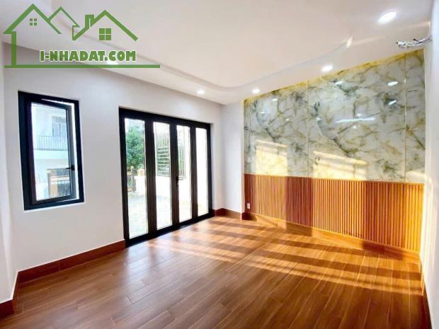 Bán Nhà Mặt Tiền,Ngay Ngã Tư Bốn xã,BHHA ( 4m x 16 m x 3 Tầng) 6,95 Tỷ TL - 3
