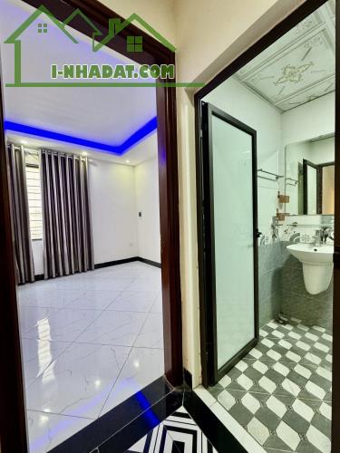 20 MÉT RA PHỐ - 400 MÉT BẾN XE YÊN NGHĨA - 1