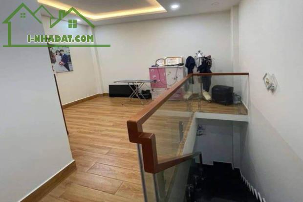 Bán nhà hẻm xe hơi, Trần Thái Tông, Tân Bình, 40 m² (4m x 10m) - Giá 6.3 tỷ TL - 2