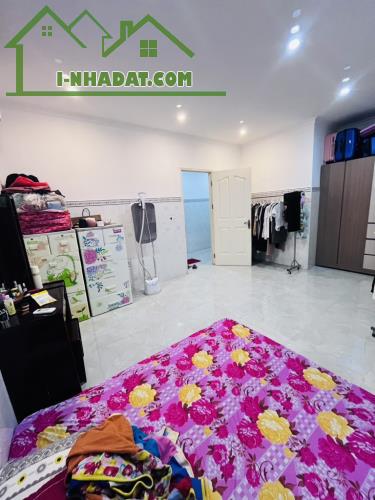 Bán nhà quận 8 ngang khủng 6m hoàn công đủ - 4