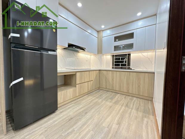 Bán căn hộ tòa cc tòa OCT2 ĐN2 Bắc Linh Đàm, nhà đẹp, full nt, view hồ, 80m, 3 ngủ, sddcc, - 1