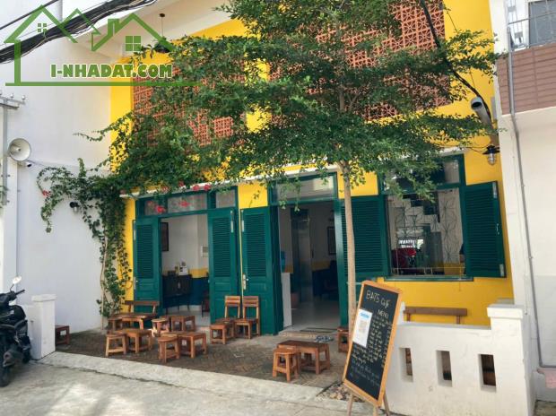 Bán hotel 7 tầng hẻm Paster , Xương Huân , Nha Trang .
dt 82m2, Giá bán 20 tỷ - lh; - 2