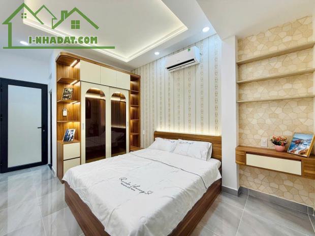 BÁN NHÀ ĐẸP - GẦN CV LÀNG HOA - GÒ VẤP - 40M2 - GIÁ 4.45 tỷ - 3