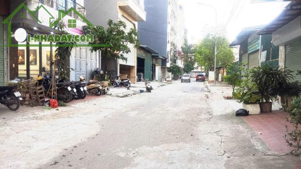 Hàng hiếm! Bán đất dịch vụ Vạn Phúc, phía sau shophouse Him Lam, 46m2, mt 4.6m giá đầu tư - 1