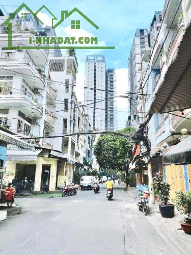 Chính chủ một đời bán nhà chia tài sản, nhà 1 xẹc đường 3/2, Phường 14, Quận 10 TP HCM. - 1