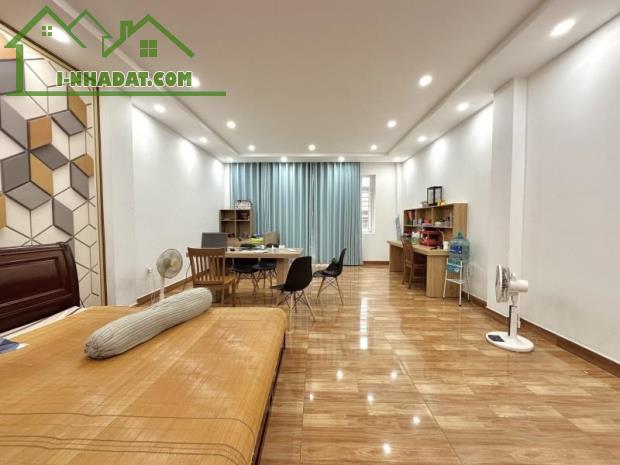 **Bán nhà mặt tiền Lê Lai** p12 quận Tân Bình; (5*35) 4 tầng - 15 tỷ