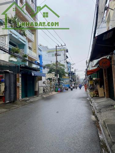 **Bán nhà mặt tiền Lê Lai** p12 quận Tân Bình; (5*35) 4 tầng - 15 tỷ - 3