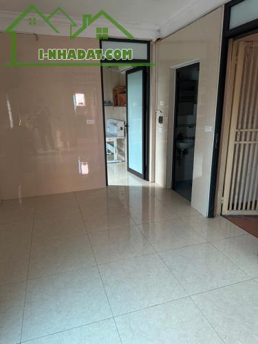 Bán nhà tập thể 90m đẹp như mặt phố tại 487 Nguyễn Trãi ô tô đỗ cửa, Thanh Xuân - 3
