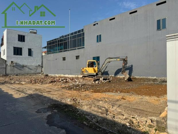 Sở hữu vị trí đắc địa tại xã Phù Ninh nơi tập trung mọi tiện ích - 1