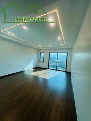 NHÀ MỚI TINH - THANG MÁY - GARA OTO - MẶT ĐƯỜNG 4.5m - KHU VIP NGỌC THUỴ - FULL NỘI THẤT N - 2