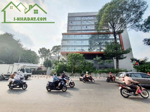Bán nhà MTKD Nguyễn Thái Sơn 89m2 ngang 4.3m 3 tầng KD sầm uất cạnh BV 175 chỉ 19.8 tỷ