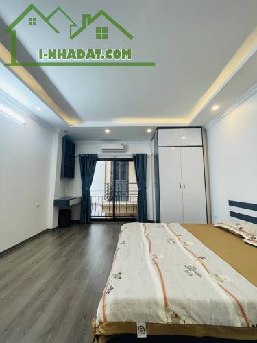 BÁN NHÀ PHẠM VĂN ĐỒNG ,CẦU GIẤY,6T THANG MÁY, 40m2, 2 THOÁNG, 9,1 tỷ - 3