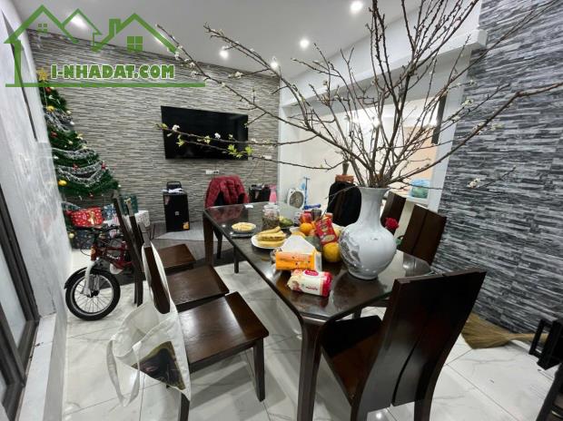 Đầu tư cho thuê phố Khâm Thiên, Đống Đa, 75m2, mặt tiền 5m, 2 THOÁNG, 10.5 tỷ - 3