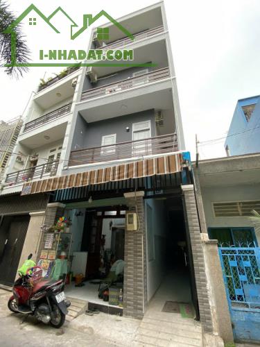 CẦN TRẢ NỢ NH BÁN GẤP NHÀ ĐẸP-HẺM XE HƠI THÔNG-CÁCH MT QUANG TRUNG P11 GV 40M