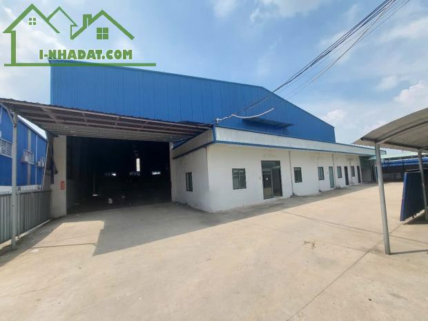 Cho thuê 2100 m2 XƯỞNG Thuận An  Đường công , khu sản xuất