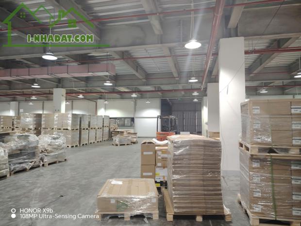 CHO THUÊ NHÀ XƯỞNG 4000 m KCN TẠI Đại đồng BẮC NINH.
- Diện tích xưởng : 2000 m * 2 tầng - 1