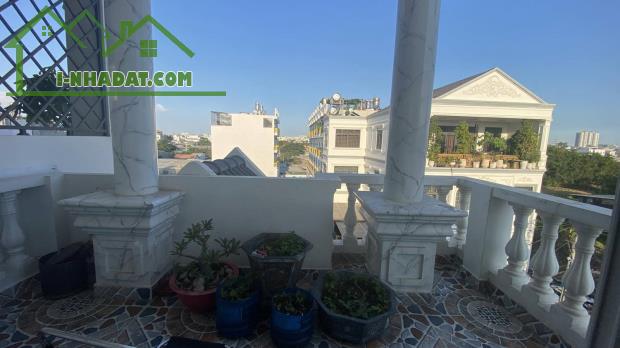 Siêu phẩm nhà phố Bình Tân – Nhà 3 tầng mới xây – Đường 18B – Hẻm ô tô – Sổ riêng - 1