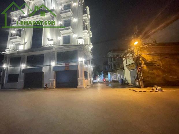 VỊ TRÍ ĐẸP - KINH DOANH - TIỆN ÍCH BẠT NGÀN - SÁT GAMUDA - NGÕ RỘNG THẲNG VỈA HÈ - Ô TÔ TR