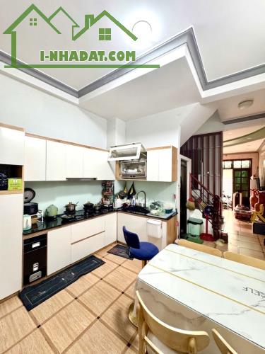 Bán nhà hẻm xe hơi Huỳnh Văn Bánh, hẻm thông, gần mặt tiền, ngang 4.3m, 48m2, chỉ 7.55 tỷ