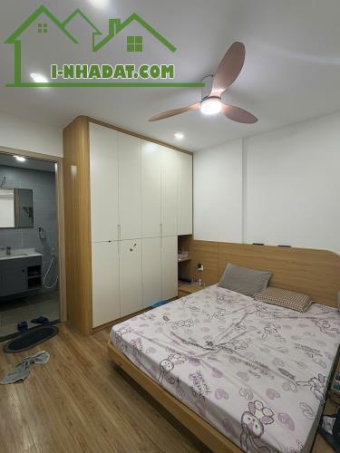 Bán căn hộ Chung Cư CT36B, View Hồ. 2 Ngủ mới đẹp, DT68m2. Giá 4.5 Tỷ - 1