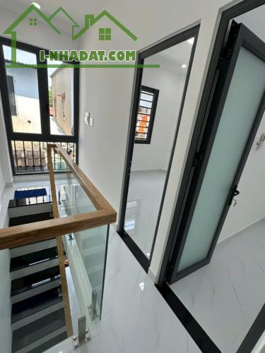 NGUYỄN THÁI SƠN SÁT EMART, GẦN ĐH VĂN LANG - DTSD 50M2 - 1T1L 2PN NHÀ MƠI Ở NGAY - Chỉ 2.X - 3