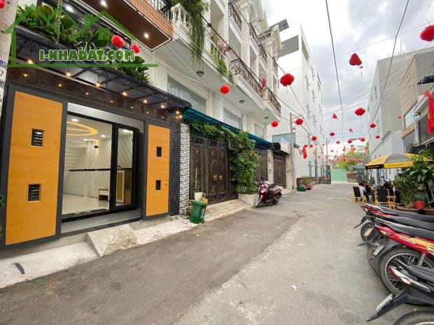 Bán Lỗ 600TR - NHÀ MỚI 5 Tầng, DTSD: gần 212M2 sàn - 4PN-5WC – Full nội thất –