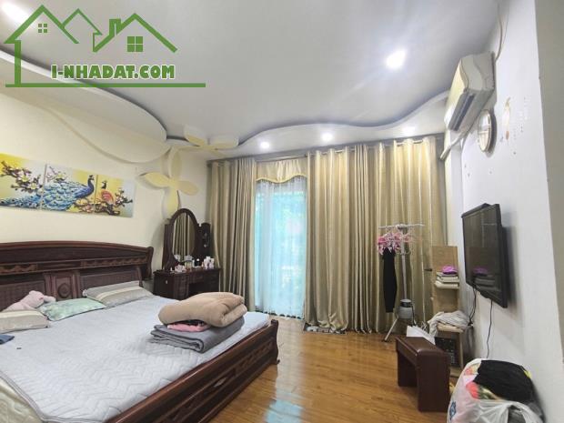 🏠 BÁN NHÀ NGỌC LÂM – LONG BIÊN - 3 TẦNG – 3 NGỦ – 35M² - MT 4M – GIÁ 5,2 TỶ - 2