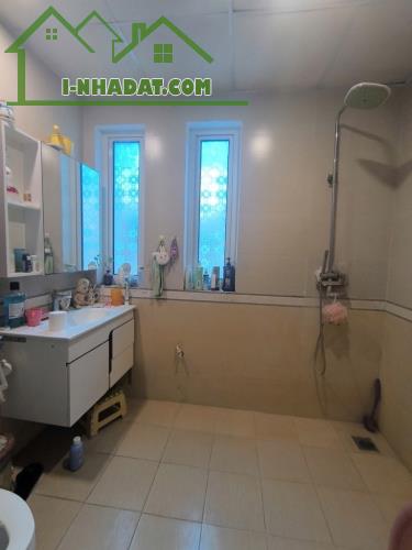 🏠 BÁN NHÀ NGỌC LÂM – LONG BIÊN - 3 TẦNG – 3 NGỦ – 35M² - MT 4M – GIÁ 5,2 TỶ - 4