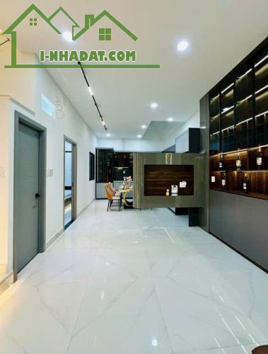 BÁN NHÀ MẶT TIỀN HẺM KINH DOANH QUẬN 7 – NGAY ĐƯỜNG LÂM VĂN BỀN – SỔ HỒNG RIÊNG – GIÁ - 3