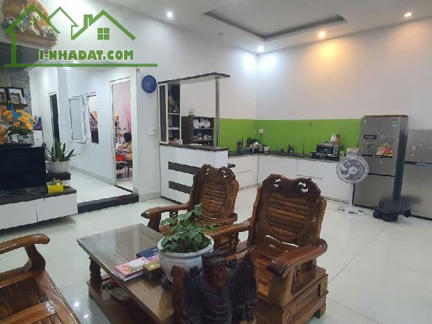 Bán nhà c4 kiệt Bà Bang Nhẵn_ gần Lê Văn Hiến_ 105m2 _ 3.7 tỷ.