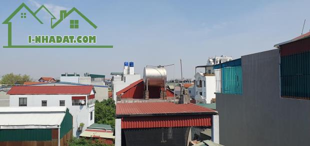 SIÊU PHẨM BÁT KHỐI 3 MẶT THOÁNG - NHÀ ĐẸP CHẮC CHẮN -  SÁT MẶT PHỐ - GIÁ CHỈ NHỈNH 4 TỈ - 5