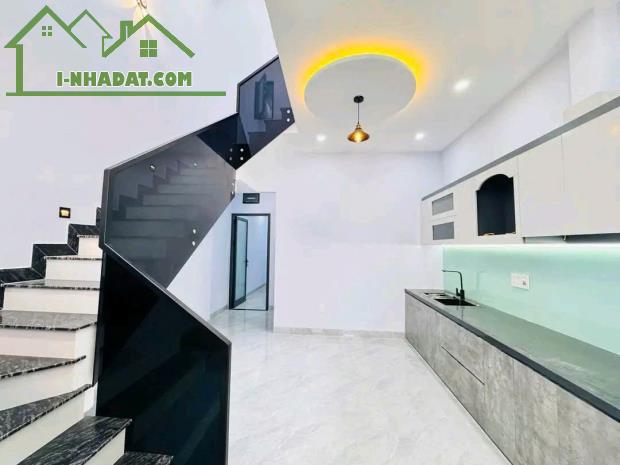 NỢ CỜ BẠC EM CẦN TIỀN TRẢ NỢ BÁN GẤP NHÀ LẦU SỔ SẴN CHỈ 700TR NHẬN NHÀ NGAY - 3