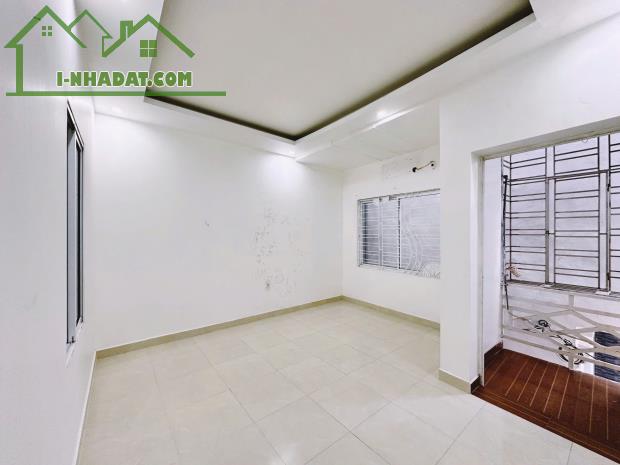 BÁN NHÀ MẶT NGÕ 169 TRẦN NGUYÊN HÃN NGAY CAO ĐẲNG Y HẢI PHÒNG - 2