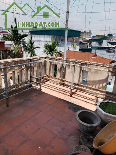 "Bán nhà phố Bạch Mai, Hai Bà Trưng 30m, 5 tầng. Giá: 7.2 tỷ. LH: 0937158386 - 4