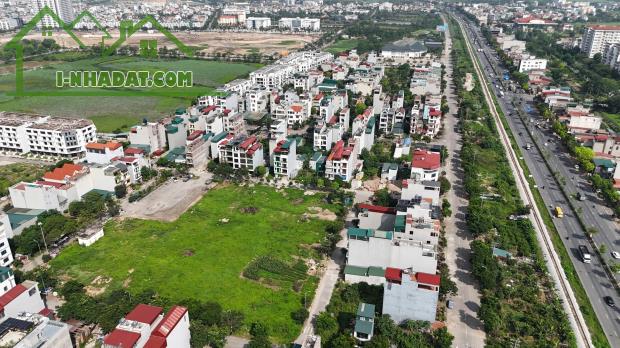 Cần bán gấp lô đất 79,5m2 view vườn hoa tại TĐC Trâu Quỳ, Gia Lâm, khổ đất cực đẹp.