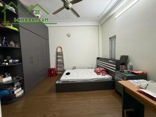BÁN NHÀ KHƯƠNG HẠ, NGÕ NÔNG, RỘNG, 10M RA Ô TÔ, DT:42m2x5 TẦNG Giá7.3 TỶ - 3