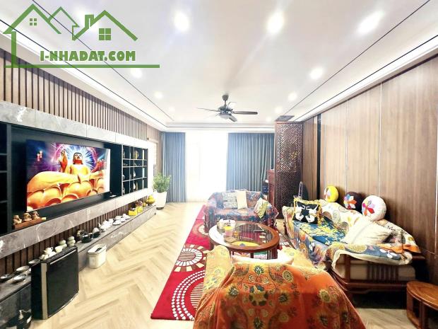 Bán nhà  LẠC LONG QUÂN  oto tránh thangmáy - kinh doanh –văn phòng- 95 M 6tầng 27.2 tỷ
