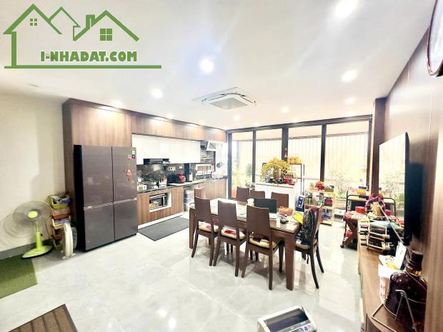 Bán nhà  LẠC LONG QUÂN  oto tránh thangmáy - kinh doanh –văn phòng- 95 M 6tầng 27.2 tỷ - 2