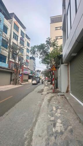 Nhà đẹp mặt phố Tây Tựu, Bắc Từ Liêm, 37m2,oto tránh, kinh doanh đỉnh, dòng tiền cao.