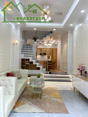 Bán nhà, Gò Vấp, 4Tầng,46M2, full nội thất, Phạm Văn Chiêu, 6,5Tỷ