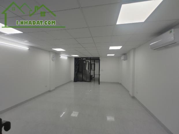 Toà nhà văn phòng Lạc Trung 85m2, 8 tầng, thang máy phân lô VIP trung tâm quận Hai Bà - 1