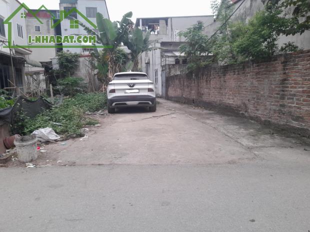 ĐẤT YÊN NGHĨA ĐƯỜNG THÔNG ÔTÔ TRÁNH