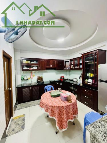 GIẢM SỐC 800 TRIỆU – CHỈ CÒN 8.5 TỶ – NHÀ HXH PHÚ NHUẬN – THÔNG XE TẢI – 6PN, 7WC - 5