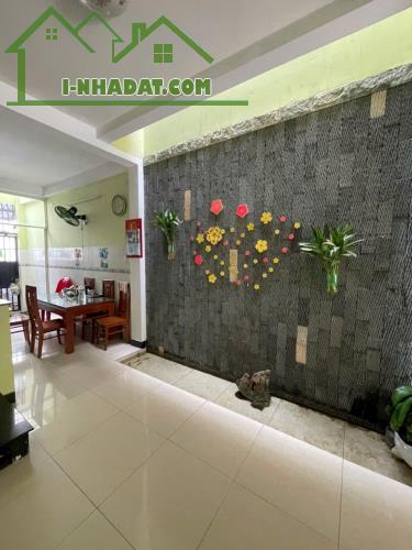 Nhà sổ riêng khu TĐC Bửu Hòa 3..2 tỷ/73 m2/1 lầu 1 trệt - 2