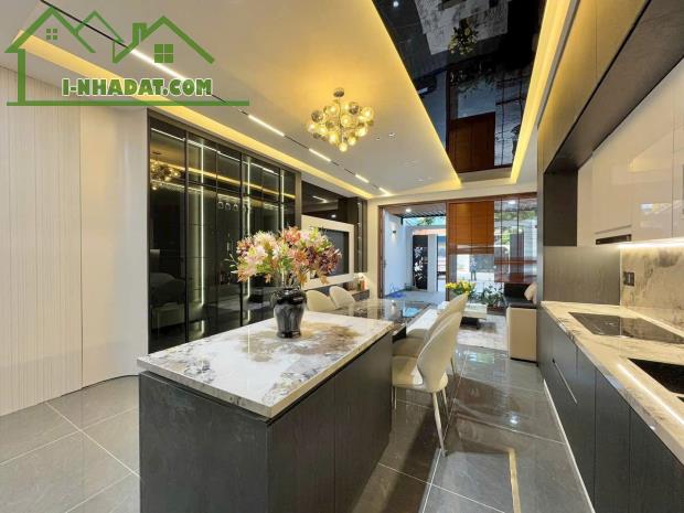 NHÀ MỚI 3 TẦNG MẶT TIỀN ĐẸP – 4 PHÒNG NGỦ – GIÁ CHỈ 7.45 TỶ – TT  VIP HÒA XUÂN