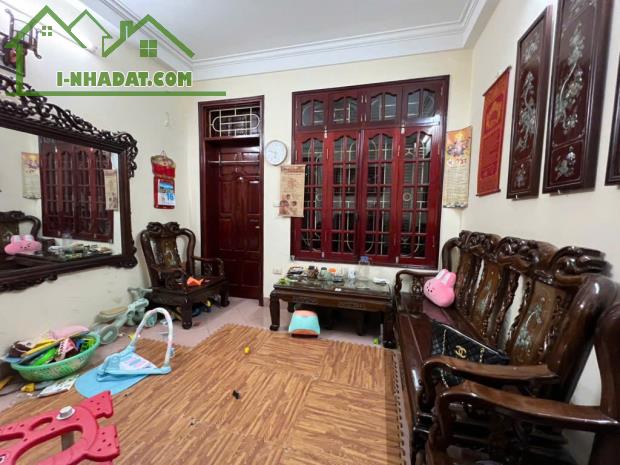 Lê Trọng Tấn - Thanh Xuân phân lô quân đội, nhà dân xây chắc chắn, an sinh đỉnh cao - 2