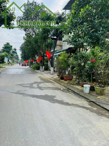 Bán đất mặt tiền đường Hồ Tỵ vị trí gần Phù Đổng, Hoà Xuân, giá 3 tỷ 1 tl
