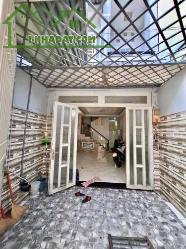 Bán gấp nhà đẹp ở ngay Phạm Thế Hiển, hẻm cao ráo thông thoáng, 54m2, SHR, nhỉnh 4 tỷ.